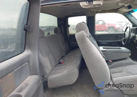 2003 Chevrolet Silverado 1500 Ls z USA, uszkodzony, nr VIN 1GCEK19T73Z177924